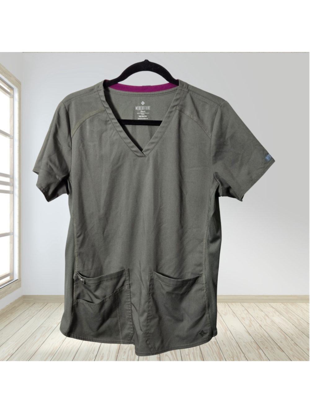 Med Couture Touch Kerri Scrub Top Women's M Olive V Neck 7459 Stretch Pockets